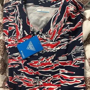 NWTColumbia Shirt